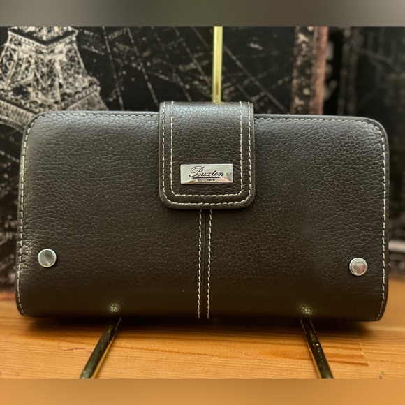 BUXTON Brown Large Leather Wallet GUC - Picture 1 of 8